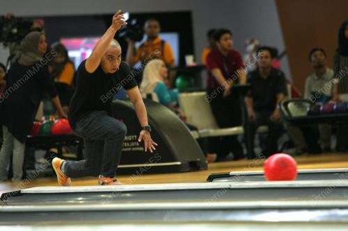 PTJ03_30012016_BOWLING