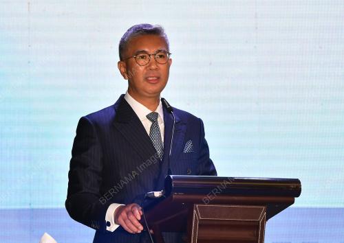 TENGKU DATUK SERI ZAFRUL ABDUL AZIZ