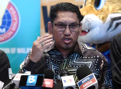DATUK SERI AHMAD FAIZAL AZUMU