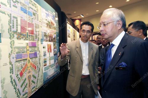 NAJIB TUN RAZAK
