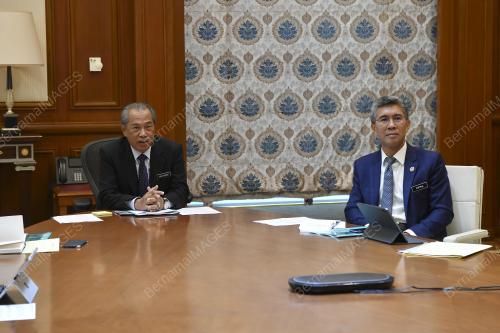 TAN SRI MUHYIDDIN YASSIN