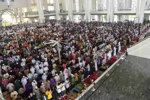 SOLAT SUNAT AIDUL FITRI DI MTMZA