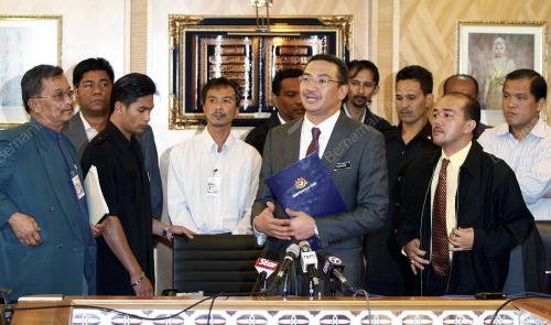HISHAMMUDDIN TUN HUSSEIN