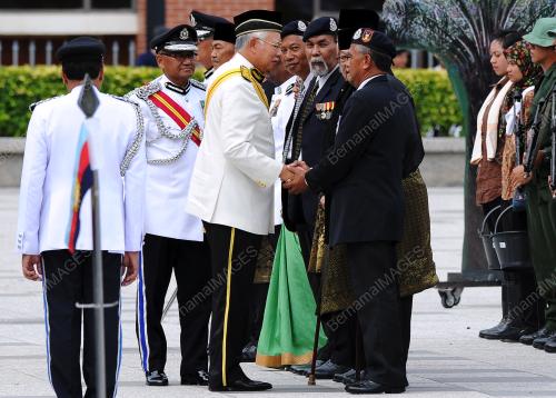PTJ04_02102017_HARI_PAHLAWAN