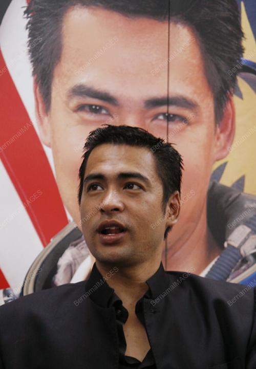 DR.SHEIKH MUZAPHAR SHUKOR