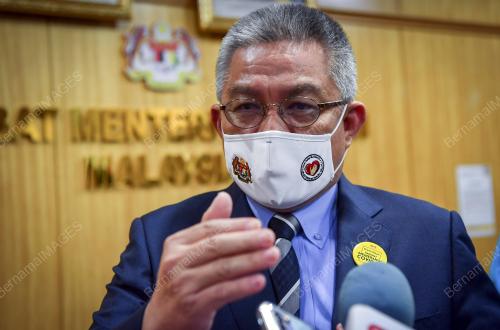 DATUK SERI DR ADHAM BABA