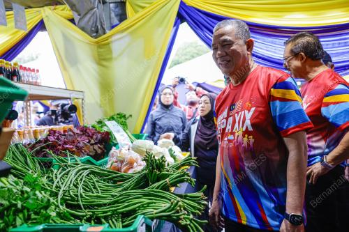 DATUK SERI FADILLAH YUSOF