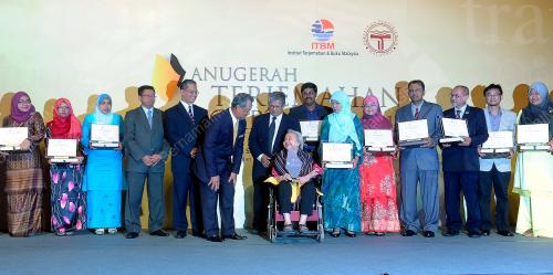 PTJ04_03102012_ANUGERAH