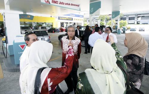 SUBSIDI PETROLEUM