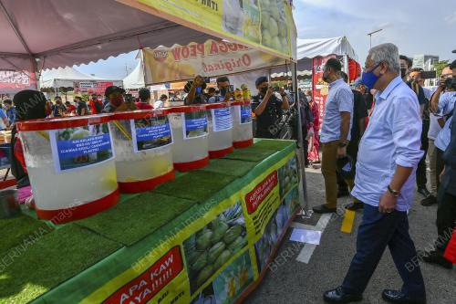 DATUK SERI ISMAIL SABRI YAAKOB