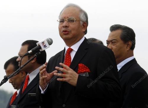 MOHD NAJIB TUN ABDUL RAZAK