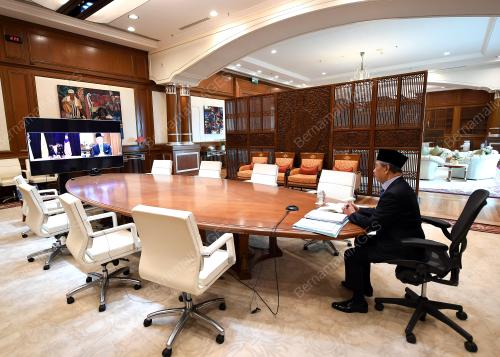 TAN SRI MUHYIDDIN YASSIN