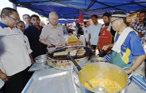 PTJ04_04072015_PM_BAZAR