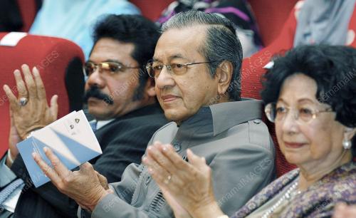TUN DR MAHATHIR MOHAMAD