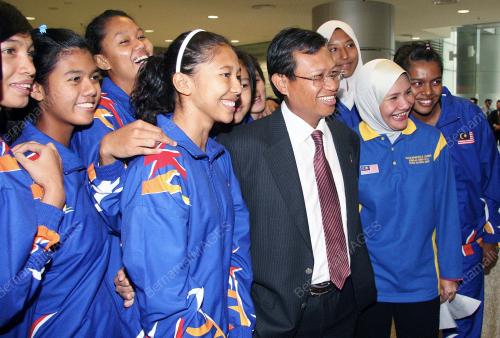 AHMAD SHABERY CHEEK
