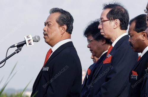 MUHYIDDIN YASSIN