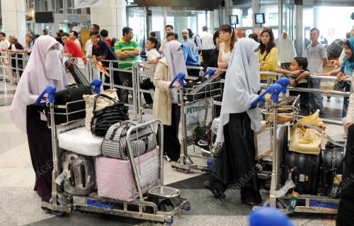 PELAJAR MALAYSIA DI SYRIA PULANG