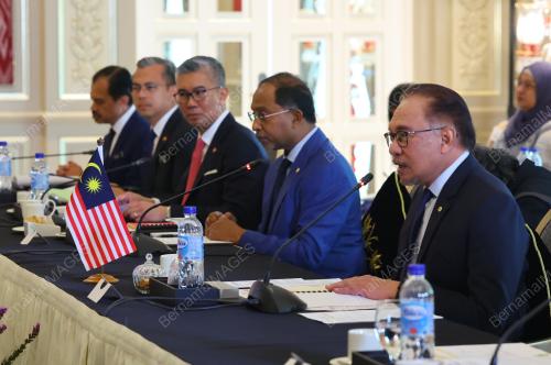 DATUK SERI ANWAR IBRAHIM