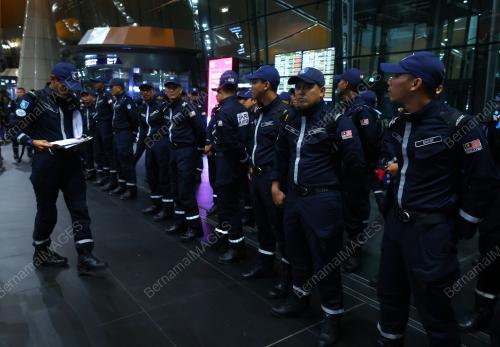 PASUKAN MENCARI DAN MENYELAMAT KHAS MALAYSIA (SMART)