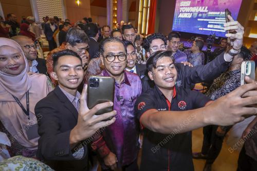 DATUK SERI MOHAMED KHALED NORDIN