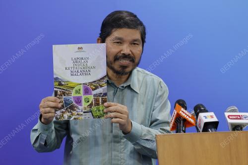 DATUK SERI DR MOHD UZIR MAHIDIN