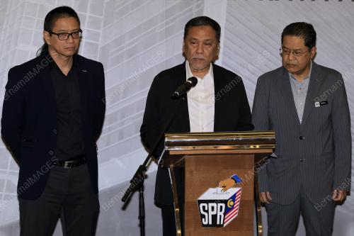 DATUK SERI RAMLAN HARUN