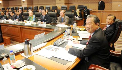 TAN SRI MUHYIDDIN YASSIN