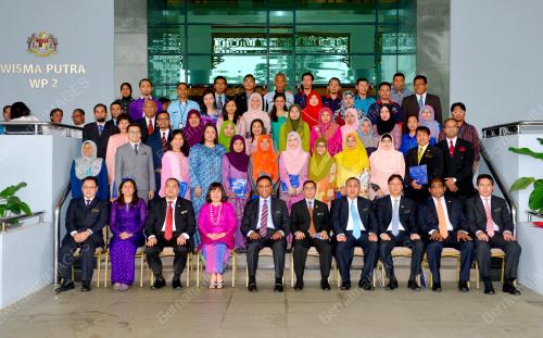 PTJ04_07102015_KLN