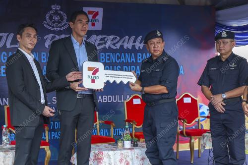 DATUK SERI HAZANI GHAZALI