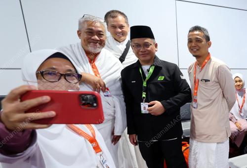 DATUK DR MOHD NA'IM MOKHTAR
