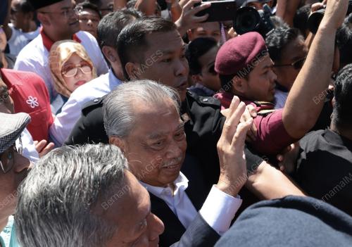 TAN SRI MUHYIDDIN YASSIN