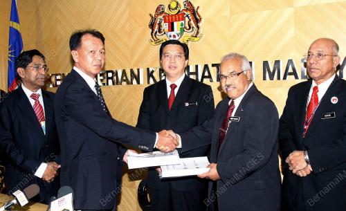 LIOW TIONG LAI