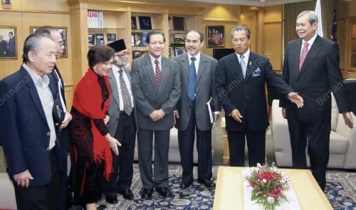 MUHYIDDIN YASSIN