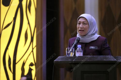 DATUK SERI NANCY SHUKRI