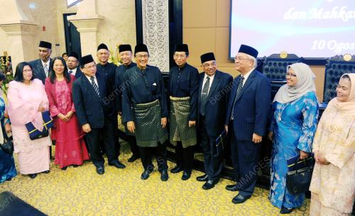 TUN ZAKI TUN AZMI