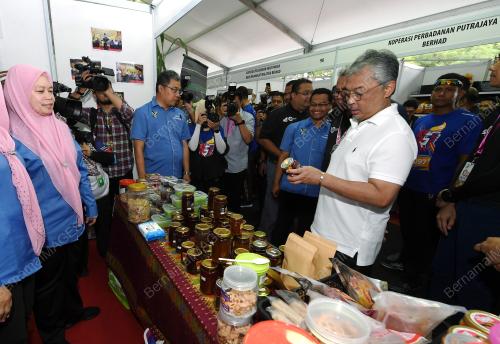 PTJ04_10112019_AGONG_BN201911076951
