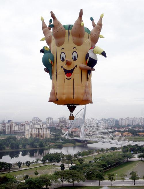 FIESTA BELON UDARA PANAS ANTARABANGSA