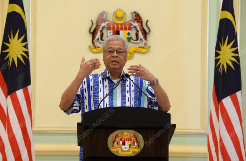 DATUK SERI ISMAIL SABRI YAAKOB