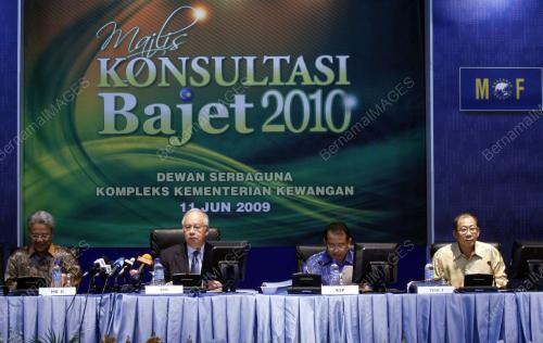 MOHD NAJIB TUN ABDUL RAZAK