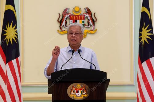 DATUK SERI ISMAIL SABRI YAAKOB