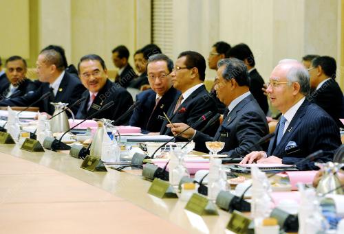 DATUK SERI NAJIB TUN RAZAK