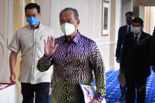 TAN SRI MUHYIDDIN YASSIN