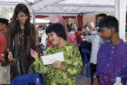 TENGKU MARSILA TENGKU ABDULLAH