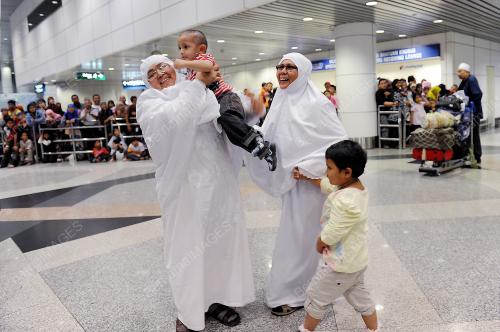 JEMAAH HAJI PERTAMA TIBA