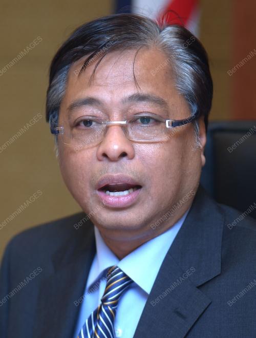 ISMAIL SABRI YAAKOB