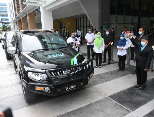DATUK TUAN IBRAHIM TUAN MAN