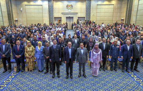 DATUK SERI ANWAR IBRAHIM