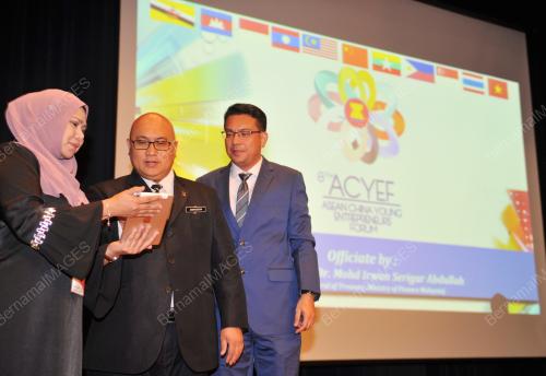 PTJ04_13082016_ACYEF