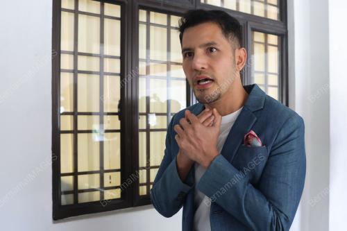 DATUK SERI ALIFF SYUKRI KAMARZAMAN