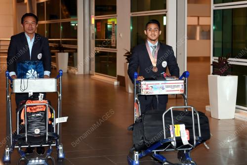 PTJ04_14042018_ATLET